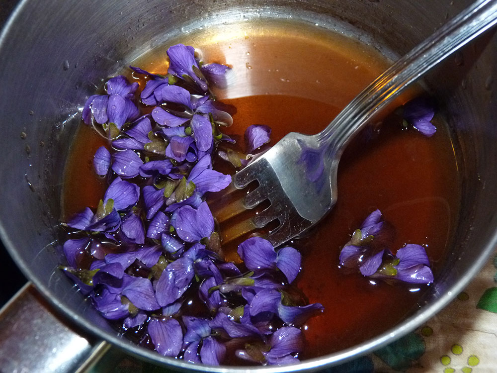 Violets in syrup